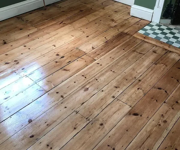 Wood Floor Varnishing in London